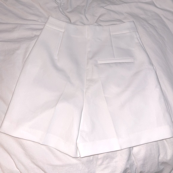 Zara High Rise White Bermuda Shorts in size XS - Picture 6 of 7